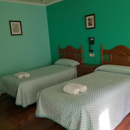 Pico Sacro I Hostal-Pension Santiago De Compostela Eksteriør billede