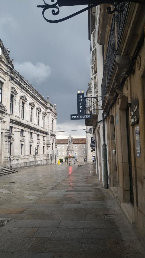 Pico Sacro I Hostal-Pension Santiago De Compostela Eksteriør billede