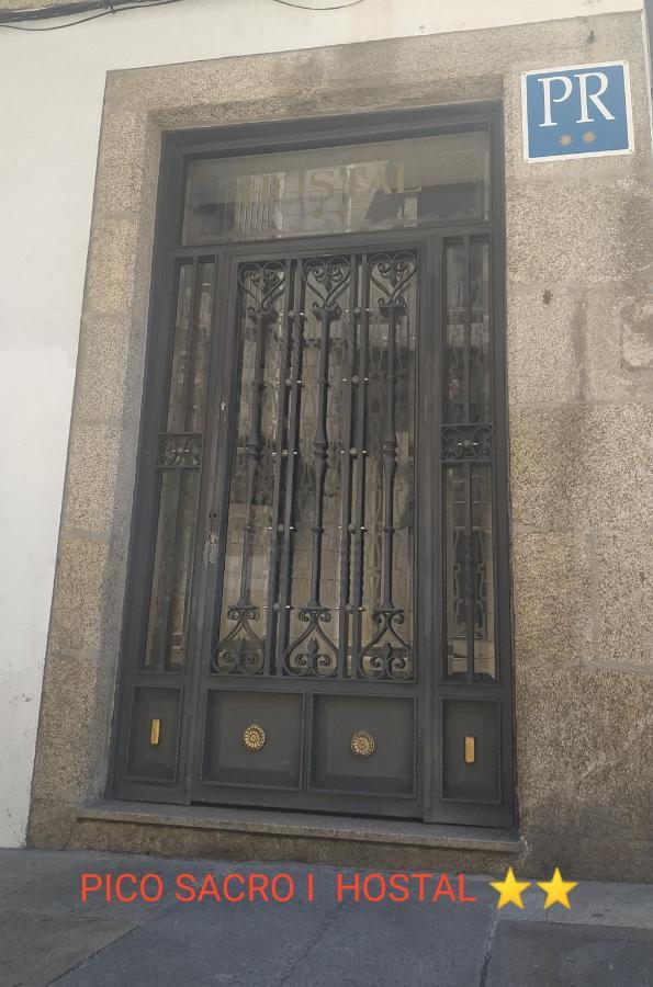 Pico Sacro I Hostal-Pension Santiago De Compostela Eksteriør billede