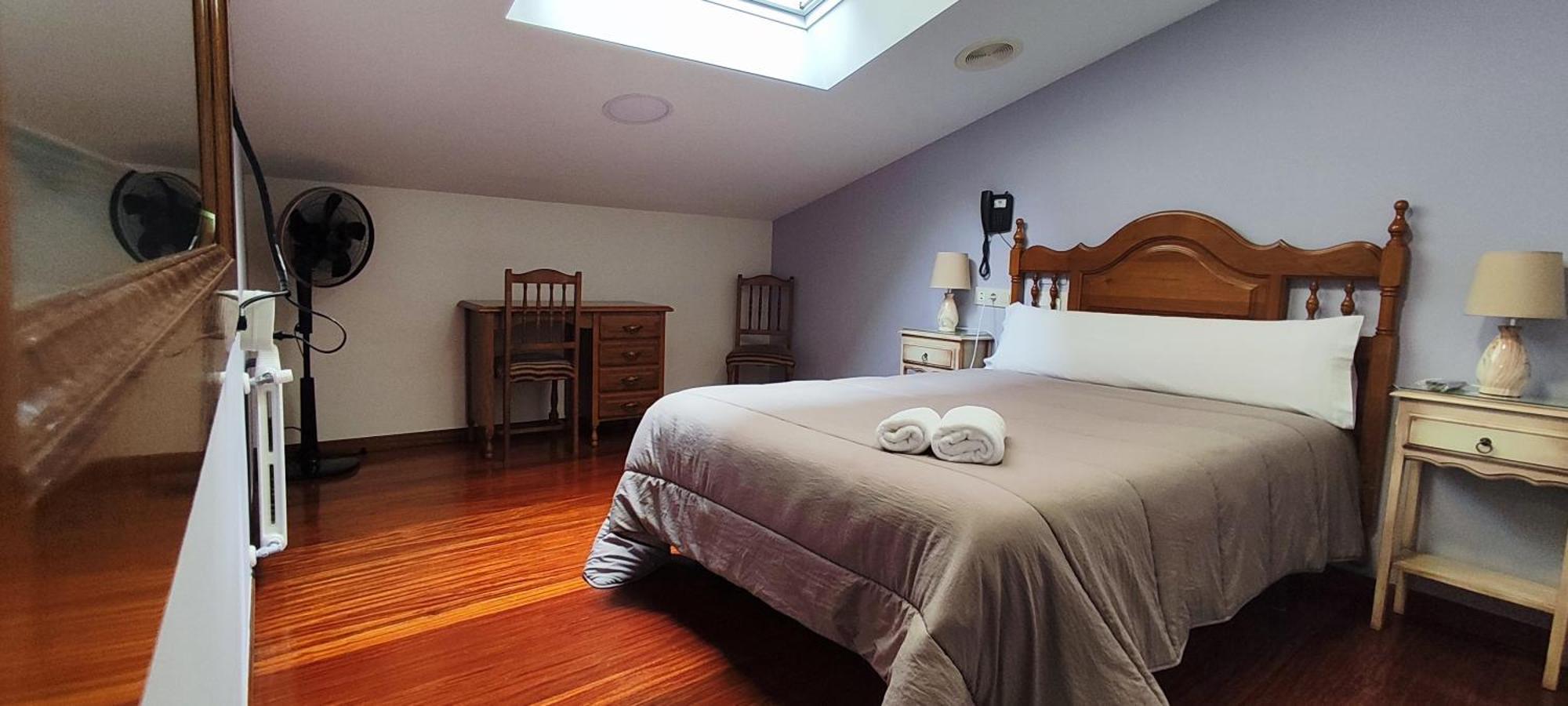 Pico Sacro I Hostal-Pension Santiago De Compostela Værelse billede