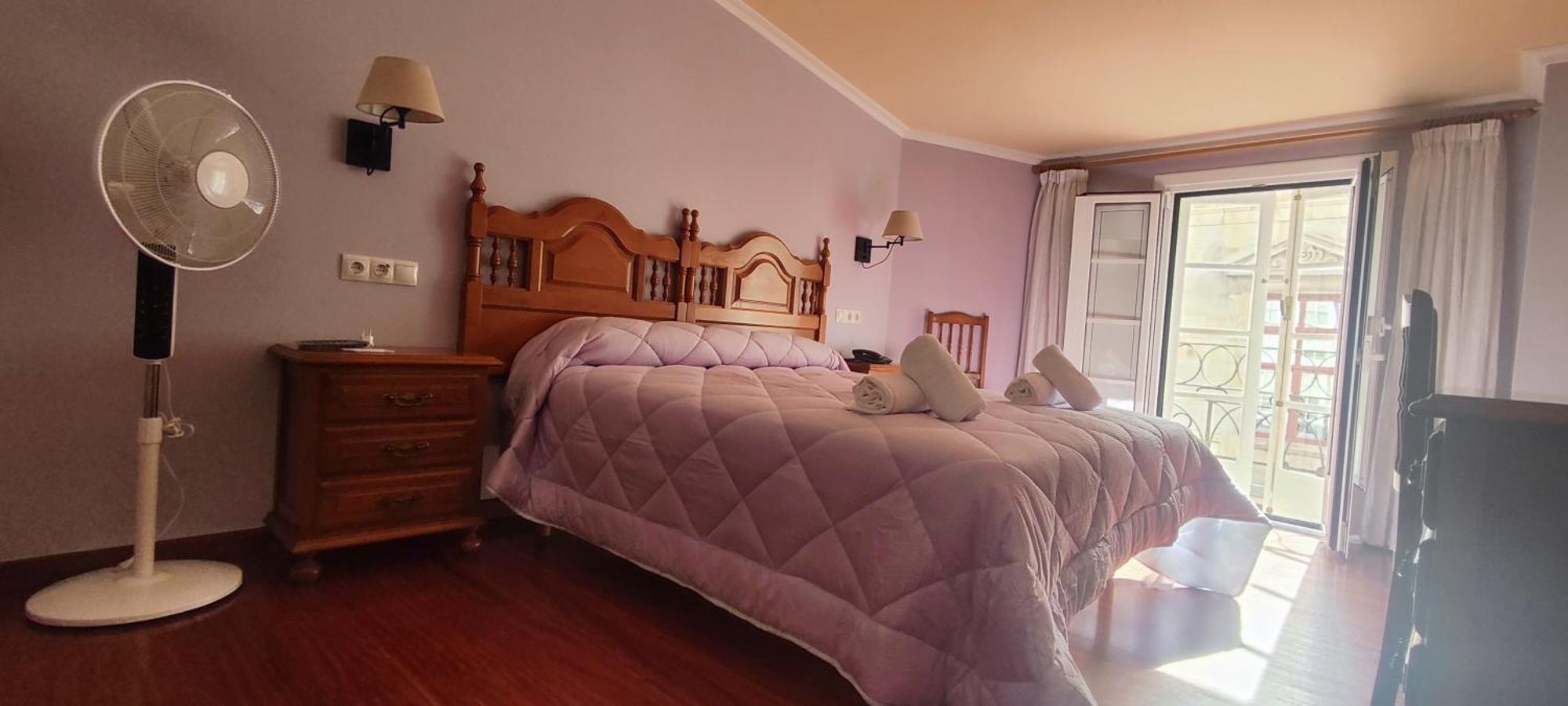 Pico Sacro I Hostal-Pension Santiago De Compostela Værelse billede